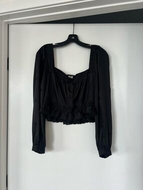 Sunday Best Long-Sleeve Square Neck Peasant Top!